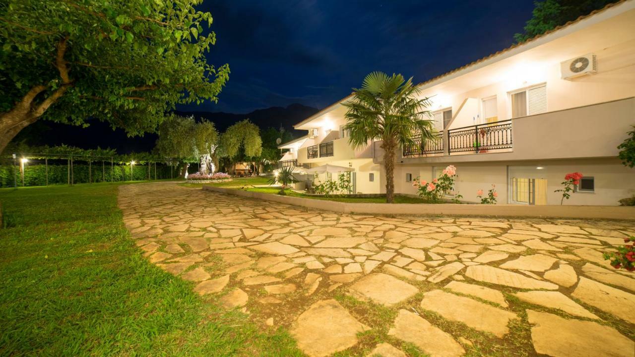 Aparthotel Aneton Chrysi Ammoudia Exteriér fotografie